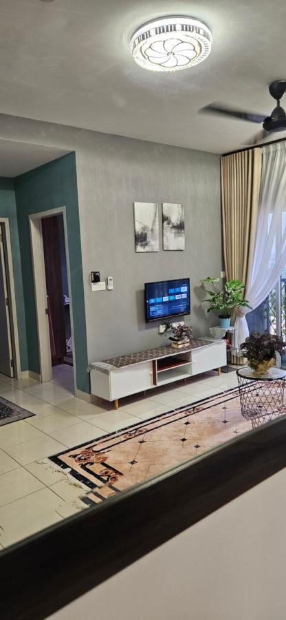 Apartment Er 2r1b Nearby Klia Terminal *